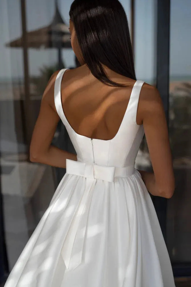 Simple Square-Neck Bow Crepe Sleeveless Simple Wedding Dress Zipper Back A-Line Court Train Bridal Gown Custom Made 20w